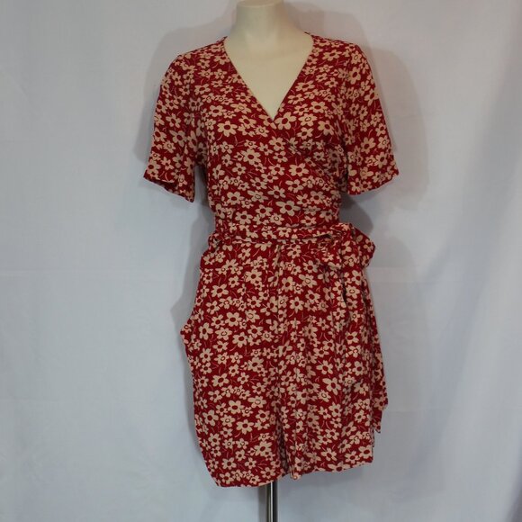 Madewell Wrap-Front Romper in Mini Daisy short sleeve women red white  size 12 - Picture 4 of 10